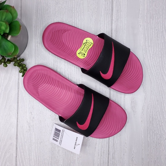 nike kawa slide black pink